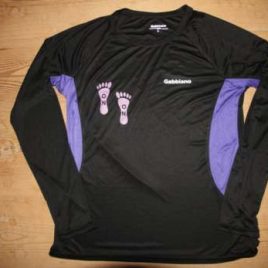 Lady quality running shirt – black with purple parts and light purple print